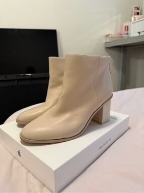 Splendid Cream Block Heel Ankle Boots
